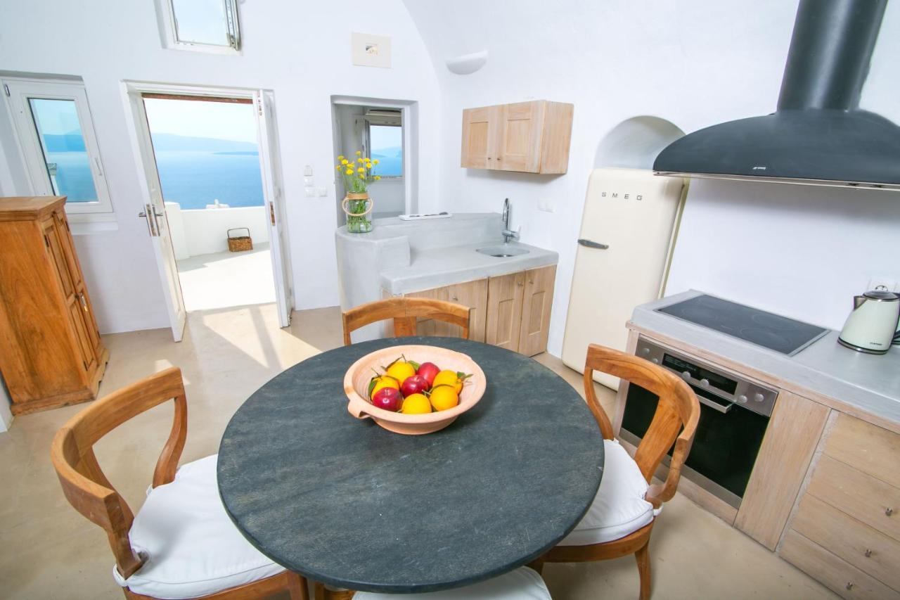 Menias Cave House Apartment เอีย ภายนอก รูปภาพ