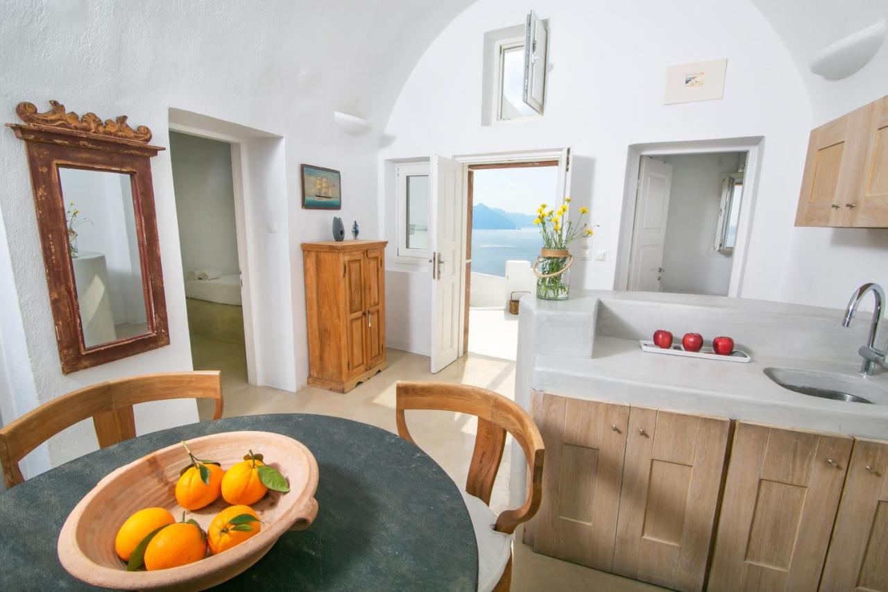 Menias Cave House Apartment เอีย ภายนอก รูปภาพ